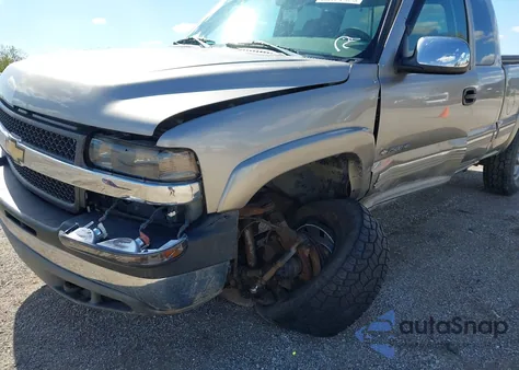 2001 Chevrolet Silverado 2500Hd Ls from USA, damaged, VIN 1GCHK29U81E192996